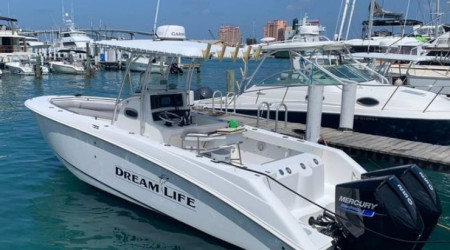 6 Persons Boat Charter Nassau Fishi